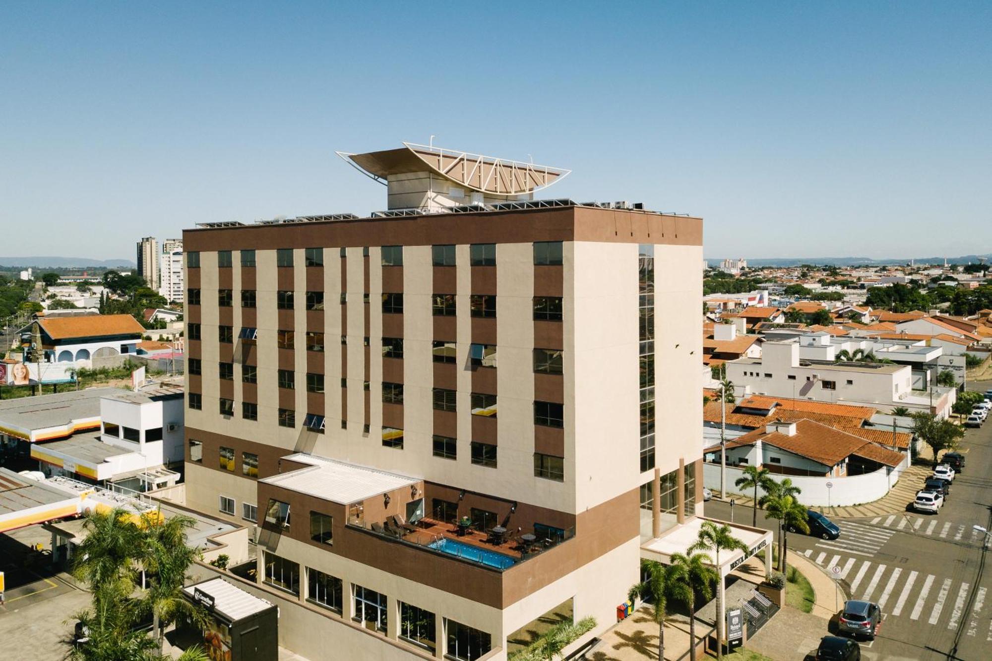 Bristol Infinity Rio Claro Hotell Exteriör bild