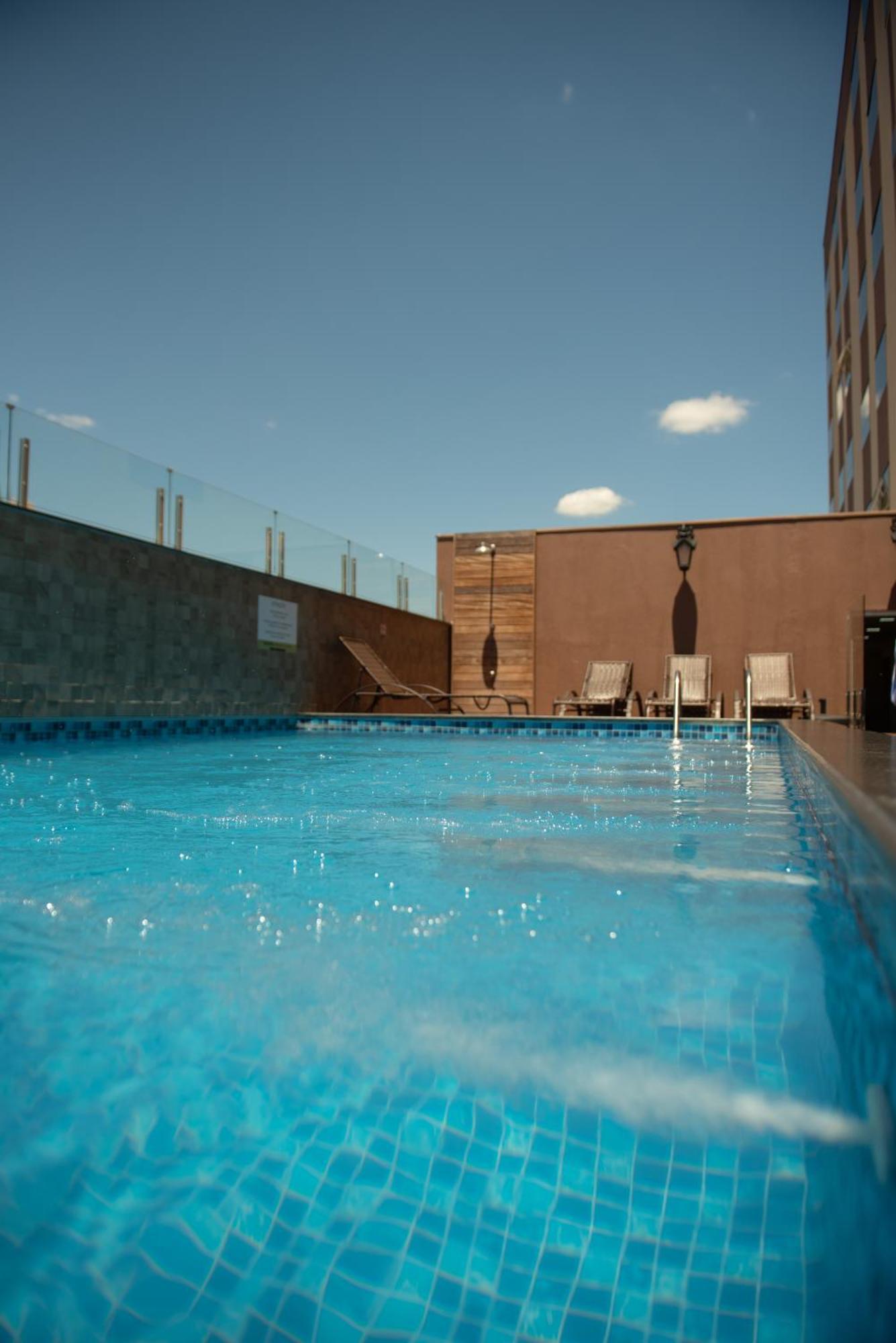 Bristol Infinity Rio Claro Hotell Exteriör bild